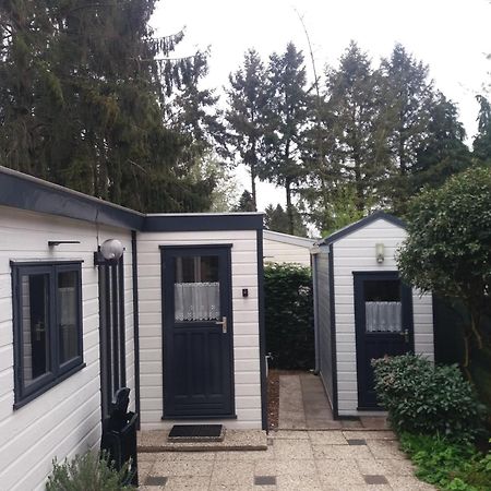 Chalet Op De Veluwe بوتِنْ المظهر الخارجي الصورة