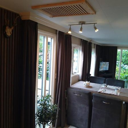 Chalet Op De Veluwe بوتِنْ المظهر الخارجي الصورة