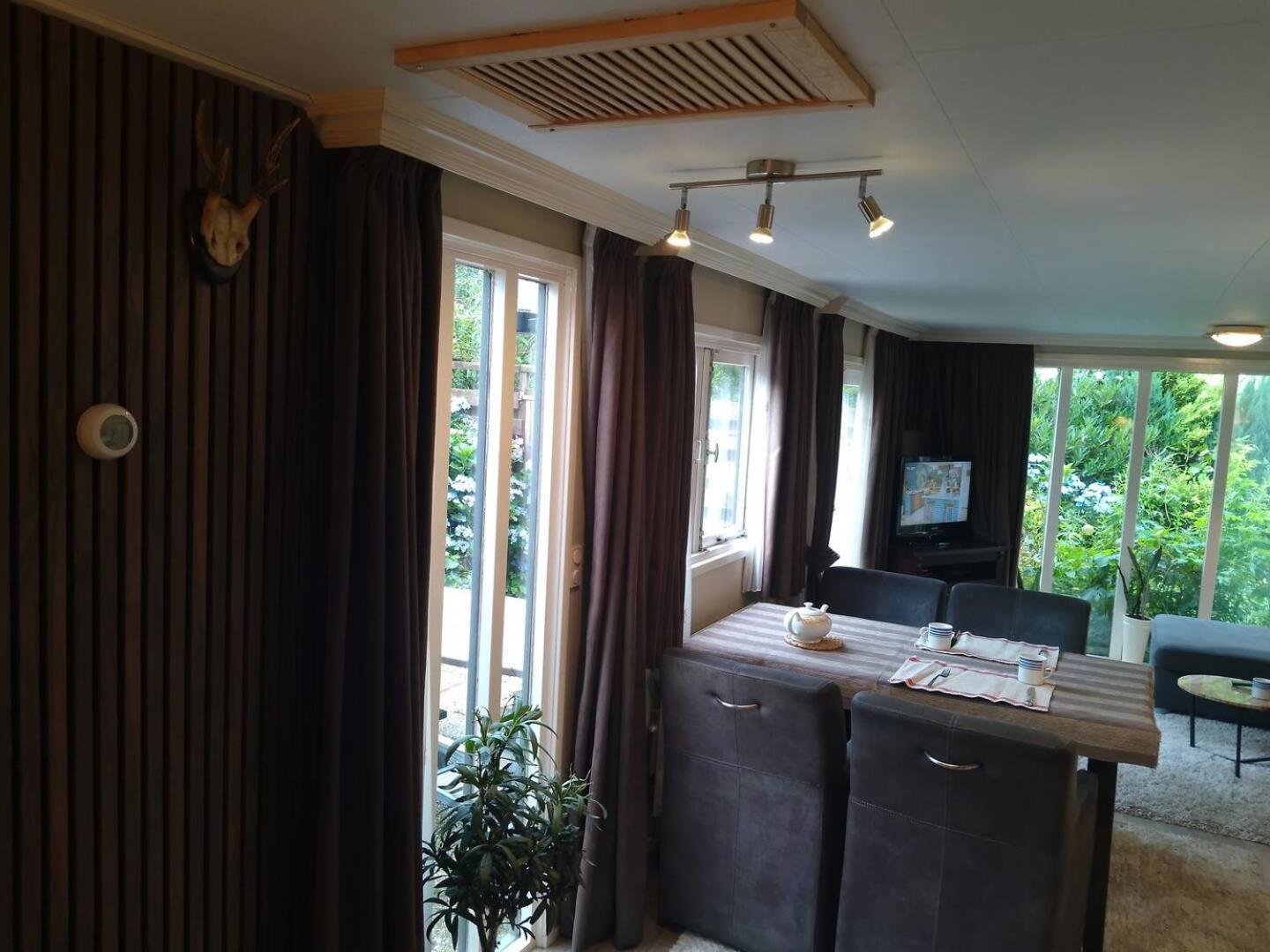 Chalet Op De Veluwe بوتِنْ المظهر الخارجي الصورة